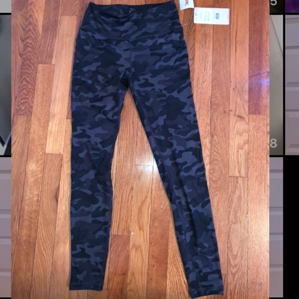 Camo leggings